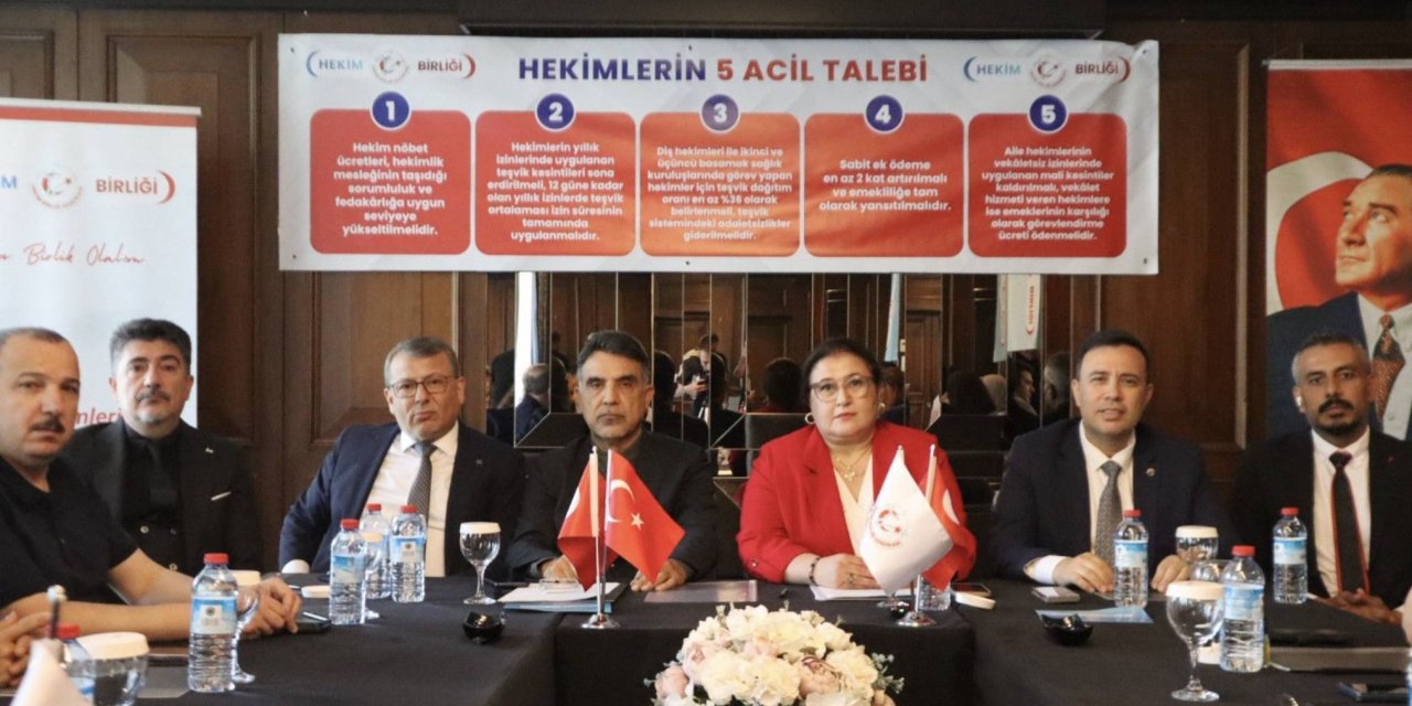 Hekim Birliği Sendikası’ndan 5 Acil Talep!