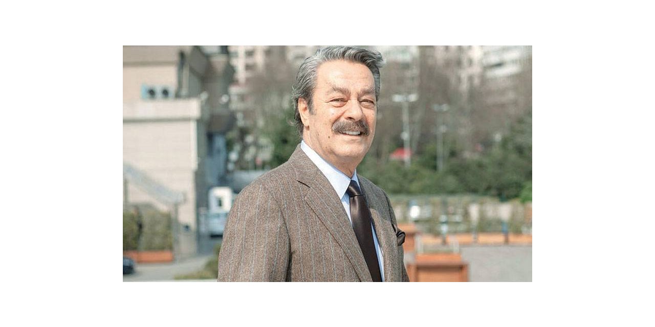 Kadir İnanır Yaşamını Yitirdi
