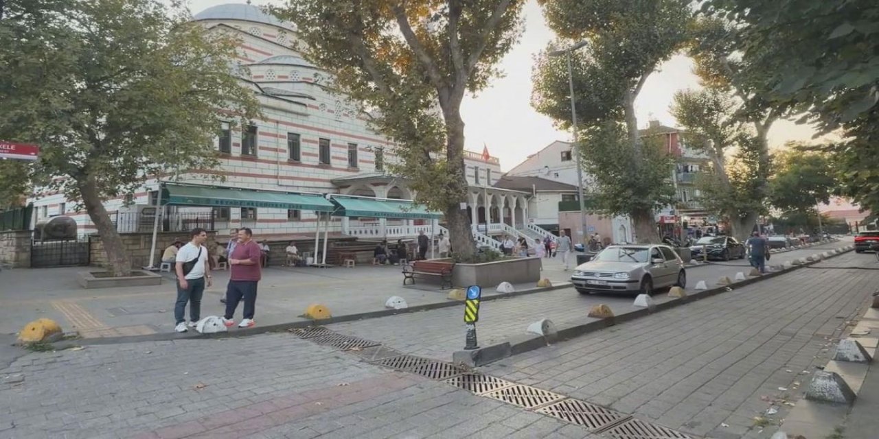 tartıştığı adamı cami önünde öldürdü