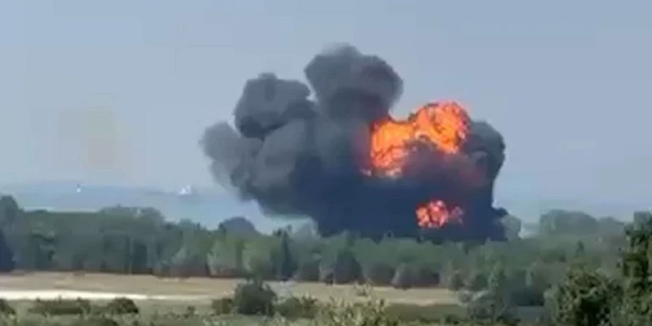 Pilot Sağ Olarak Kurtuldu