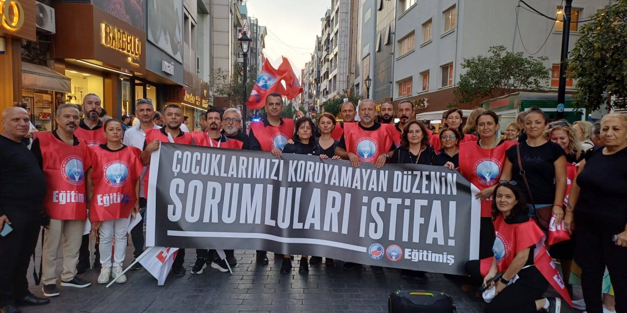 Eğitim-İş 7 Bakanlığa Seslendi: “Çocuklar Okuldan Koparken Neredeydiniz?”