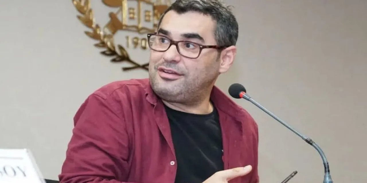 Gazeteci Enver Aysever tahliye edildi